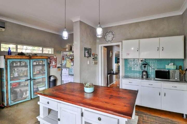 4 Bed House in Pretoria Gardens photo number 5