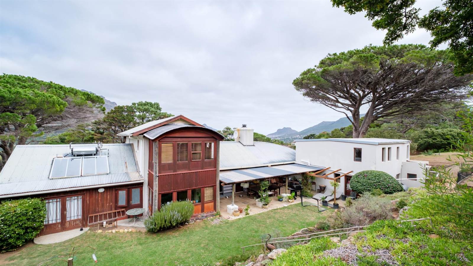 5 Bed House in Hout Bay and surrounds photo number 20