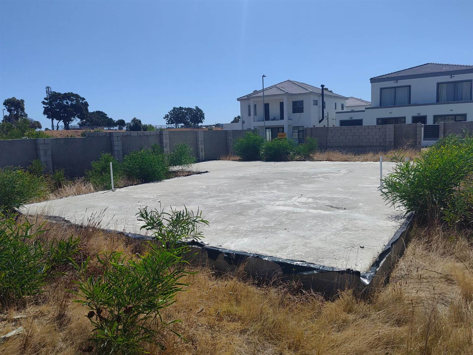 595 m² Land available in Southfork photo number 13