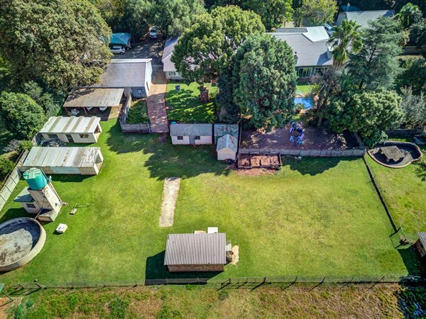 8 Bedroom House 8 Bedroom House