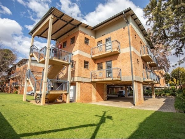 8 Bed Apartment in Hatfield