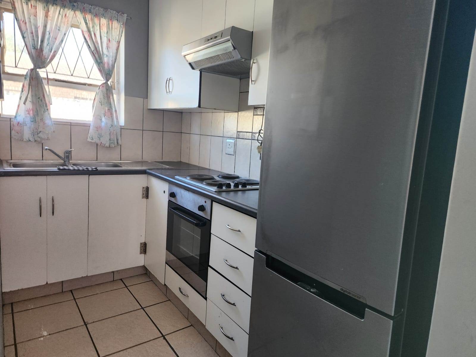 2 Bed House in Algoa Park photo number 10