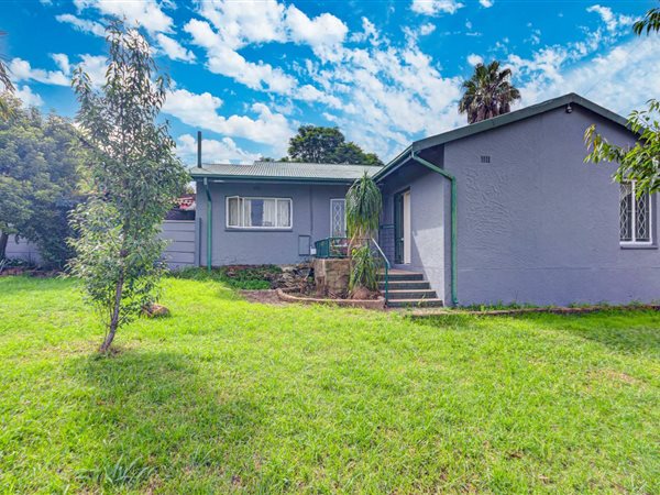 3 Bedroom House 3 Bedroom House