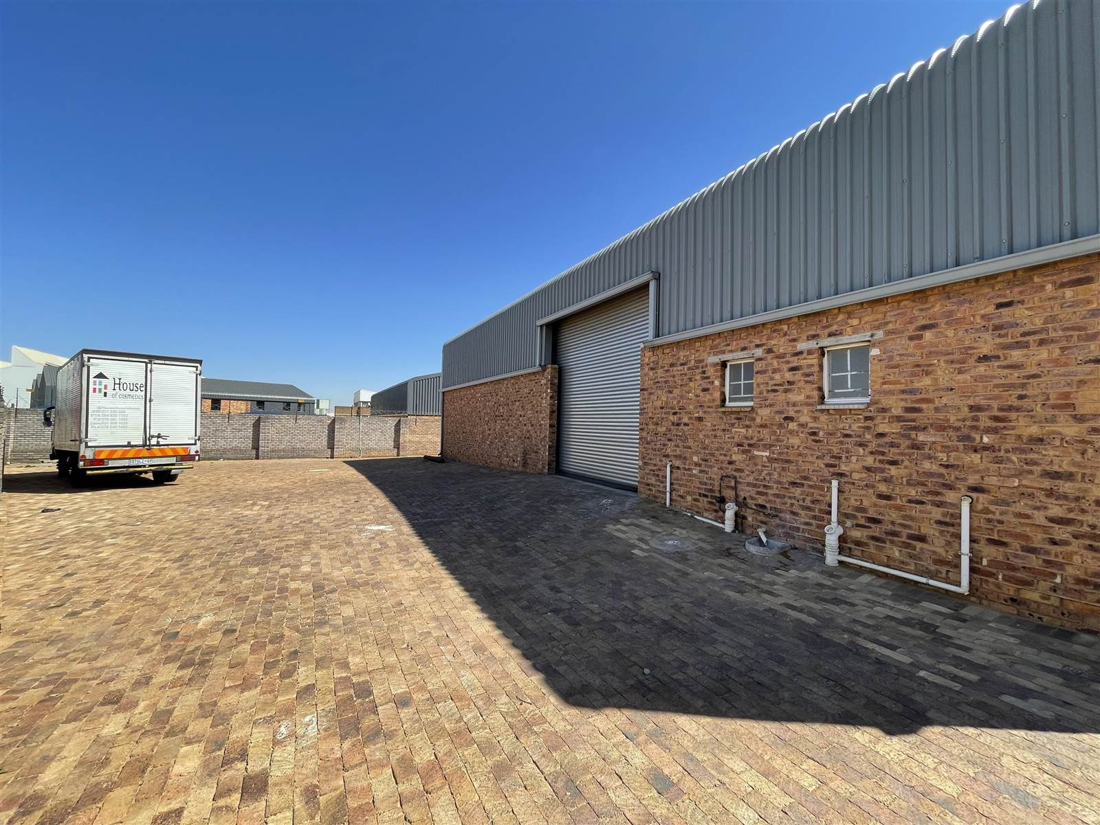 300  m² Industrial space in Anderbolt photo number 18
