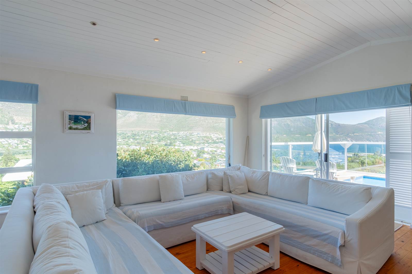 6 Bed House in Hout Bay and surrounds photo number 26