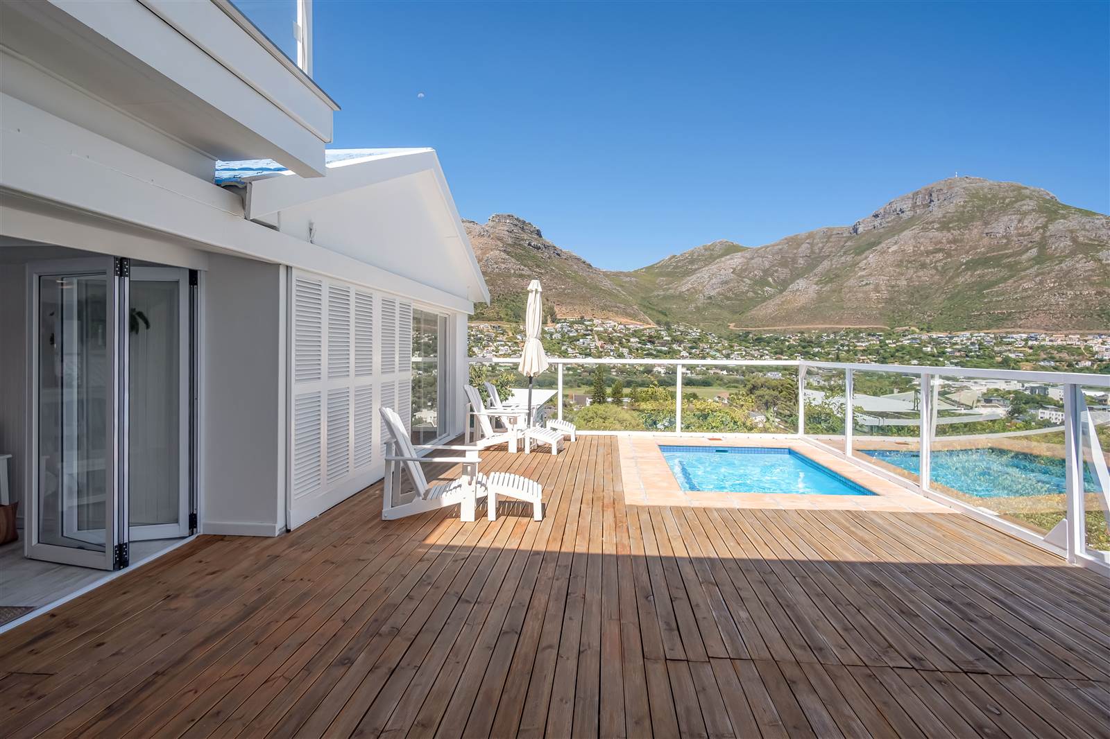 6 Bed House in Hout Bay and surrounds photo number 24
