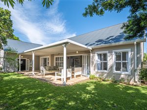 5 Bed House in Caledon Estate