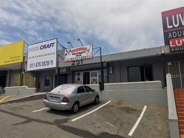 79  m² Commercial space in Northcliff