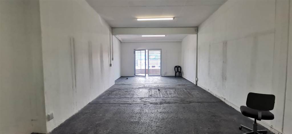 79  m² Commercial space in Northcliff photo number 7