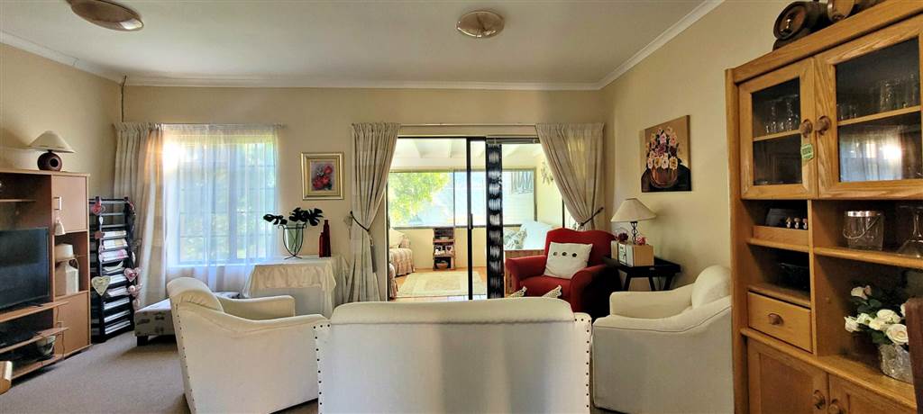 1 Bed House in Swellendam photo number 3