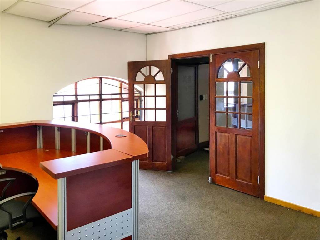 164  m² Office Space in Bedfordview photo number 13