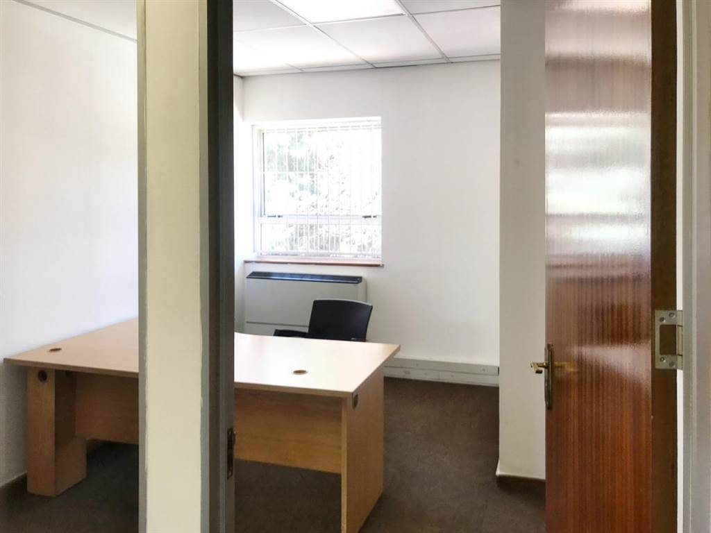 164  m² Office Space in Bedfordview photo number 10