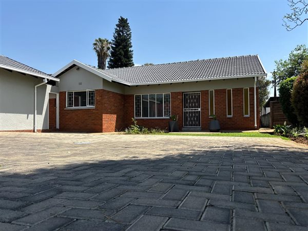 3 Bed House