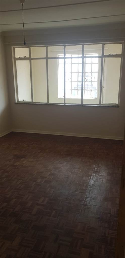 2 Bed Apartment in Brakpan Central photo number 7