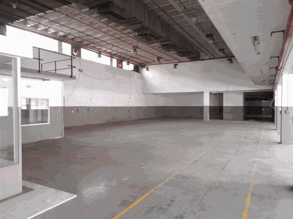 1391  m² Industrial space