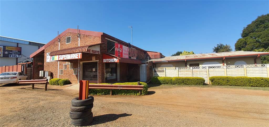 615  m² Commercial space in Louis Trichardt photo number 15