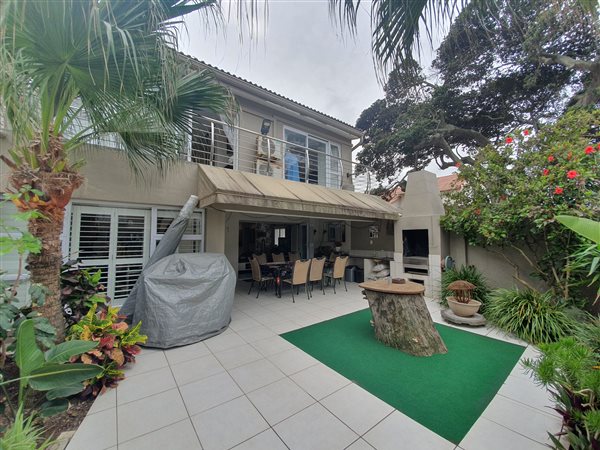 4 Bed Townhouse in Umhlanga Rocks