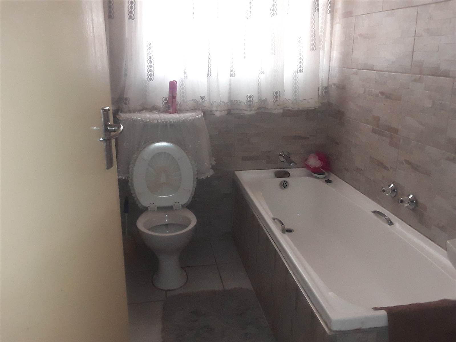 3 Bed House in Mamelodi West photo number 12