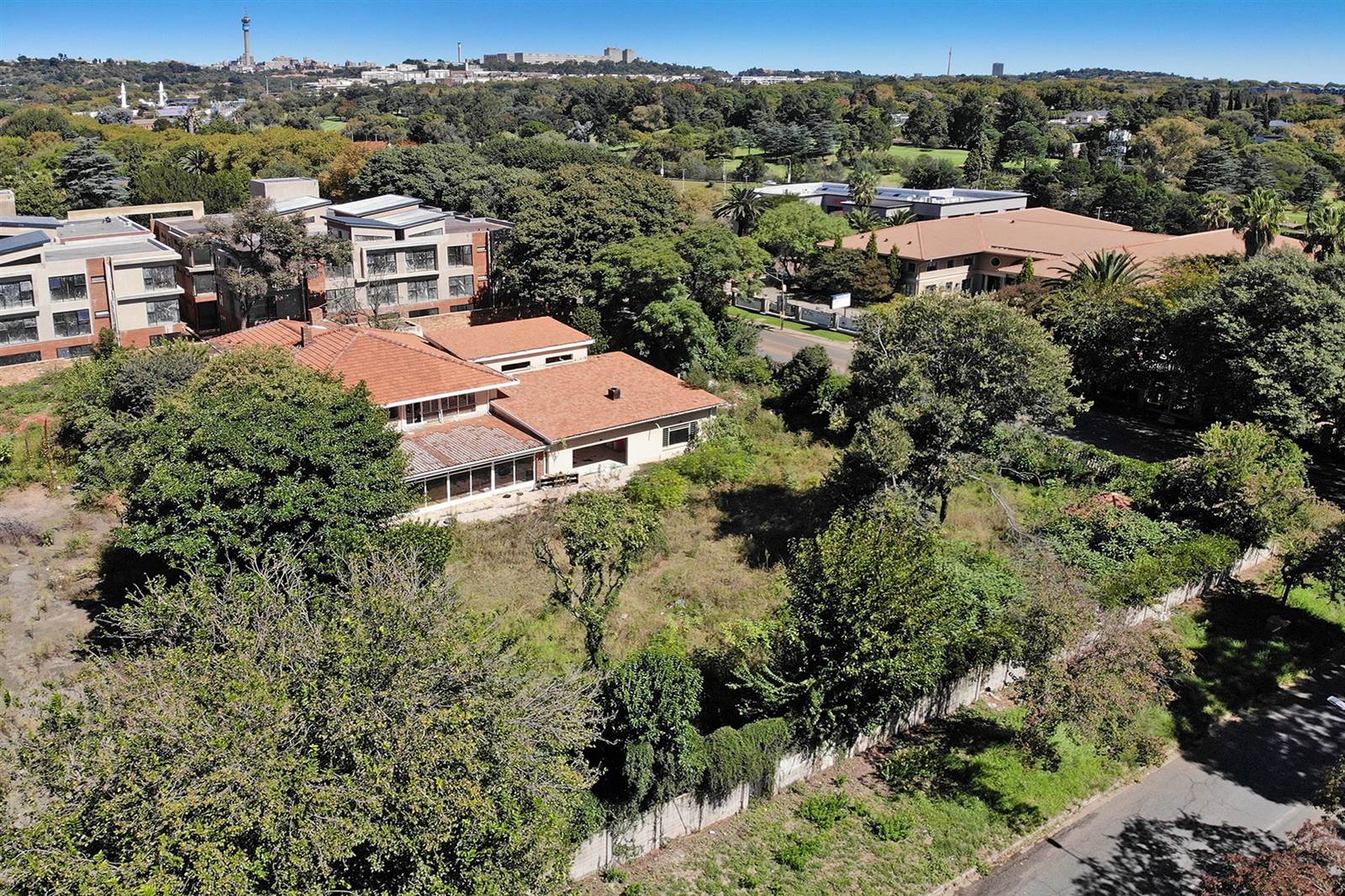 3972 m² Land available in Houghton Estate photo number 8