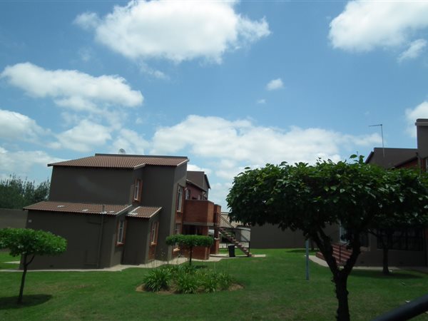 2 Bed Townhouse in Laser Park