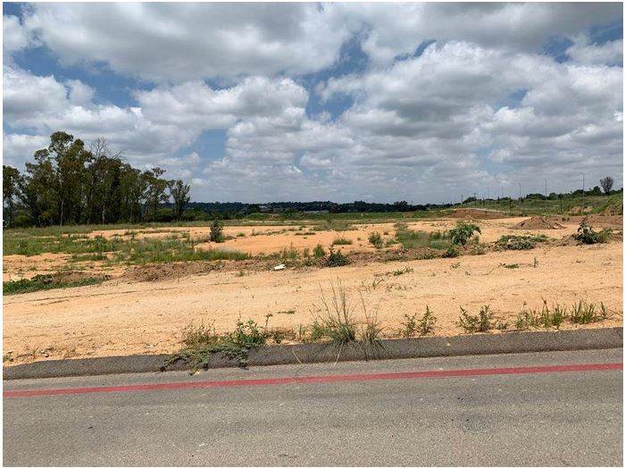 5700 m² Land available in Krugersdorp Central photo number 10