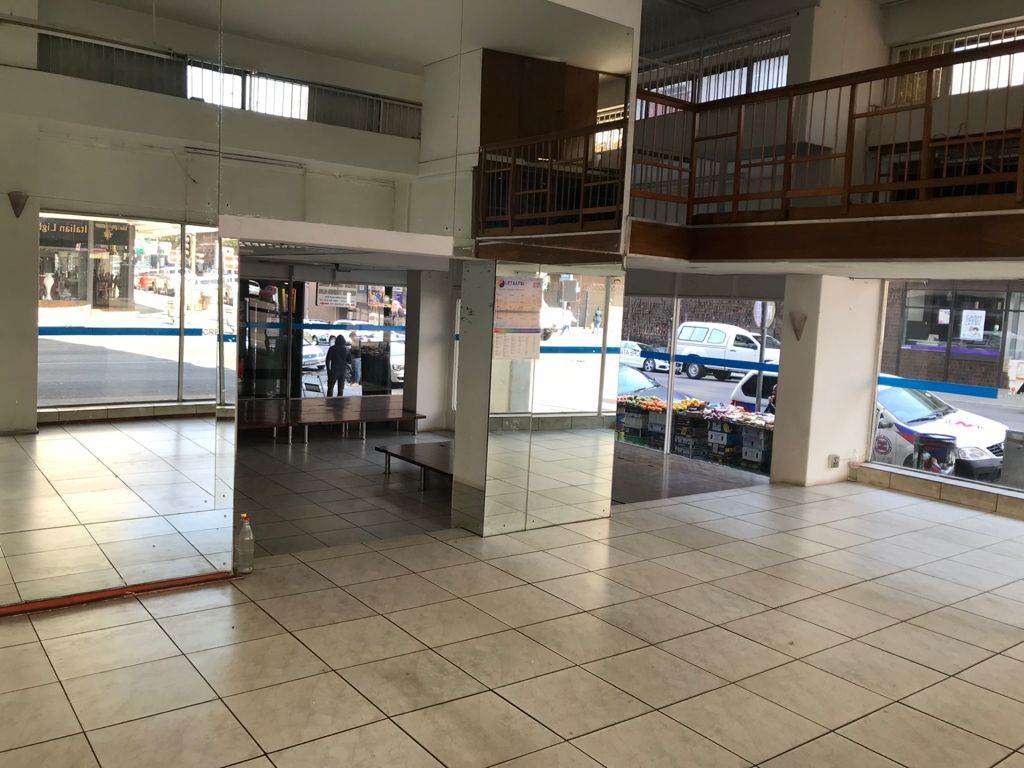 893  m² Commercial space in Pretoria Central photo number 4