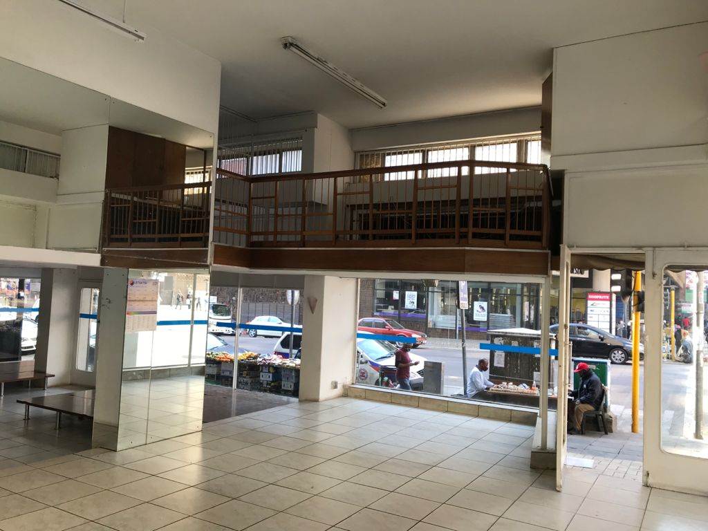 893  m² Commercial space in Pretoria Central photo number 3