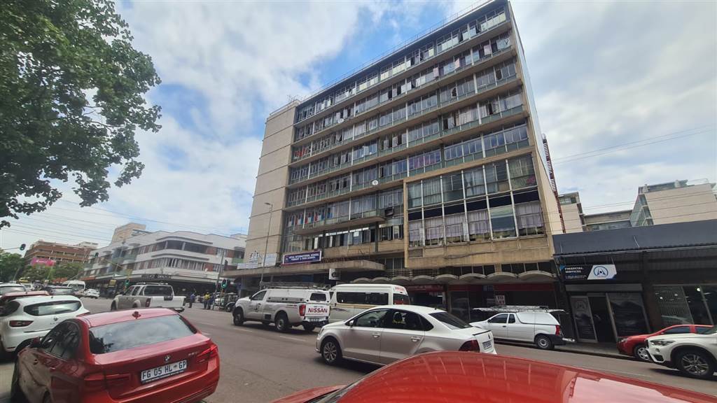 893  m² Commercial space in Pretoria Central photo number 15