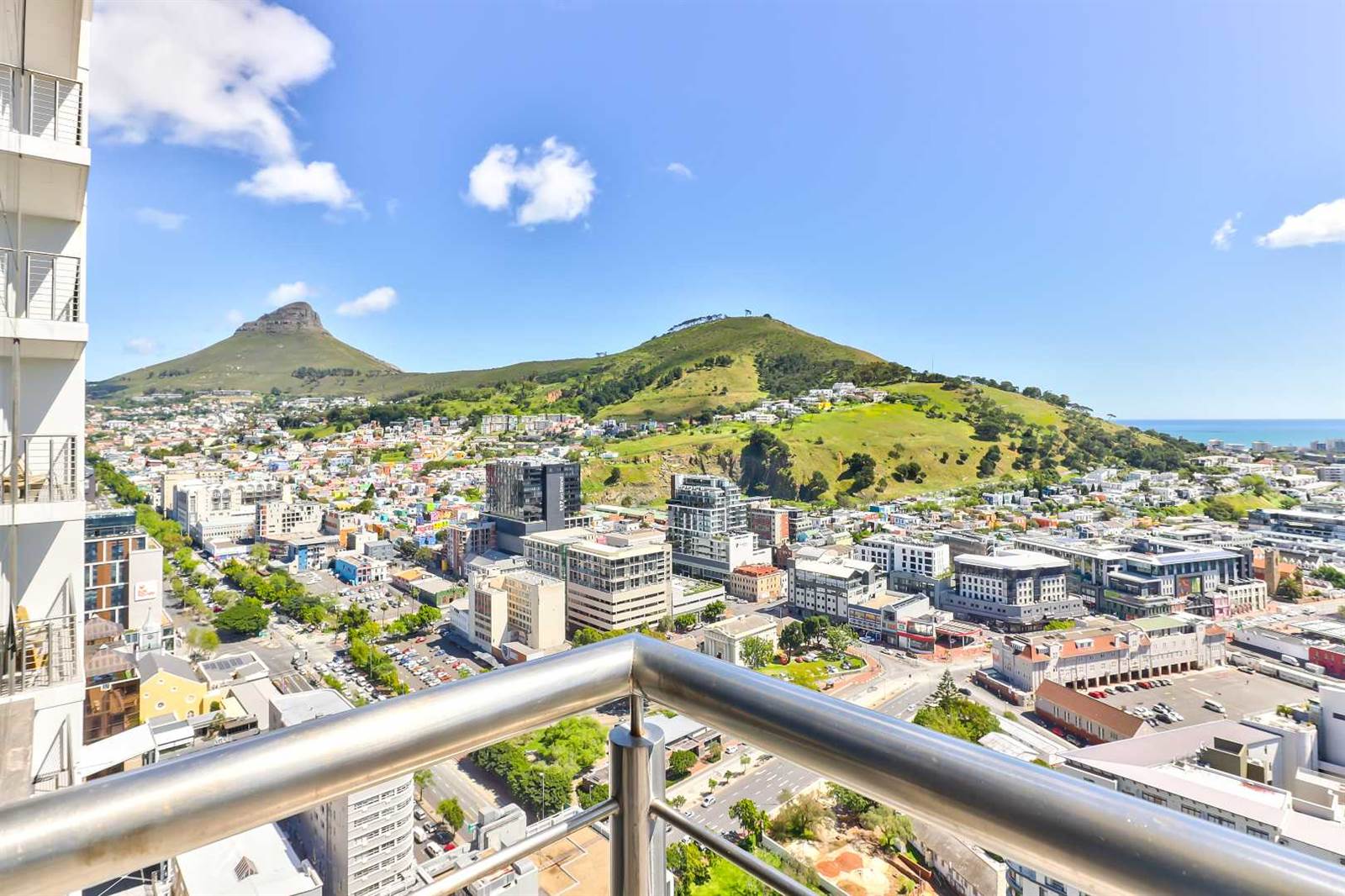 3 Bed Apartment in Cape Town City Centre photo number 28