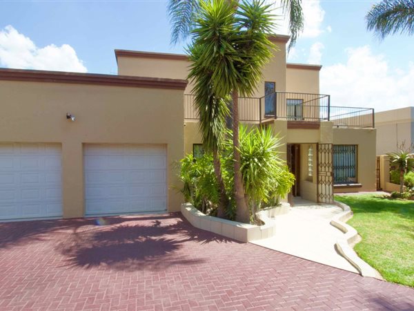 3 Bedroom House 3 Bedroom House