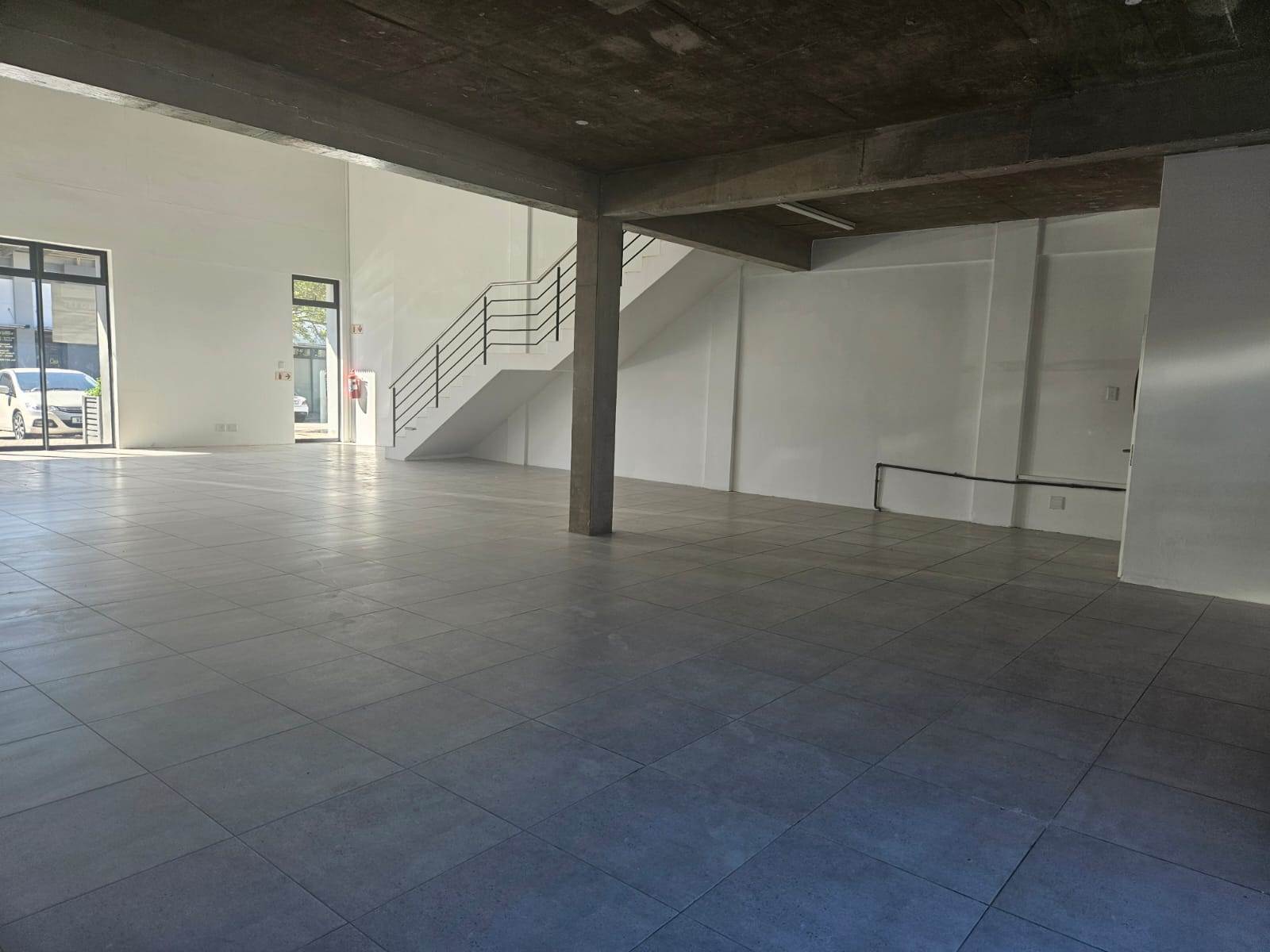 234  m² Commercial space in New Town Centre photo number 17