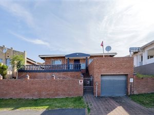 3 Bed House in Chatsworth Central