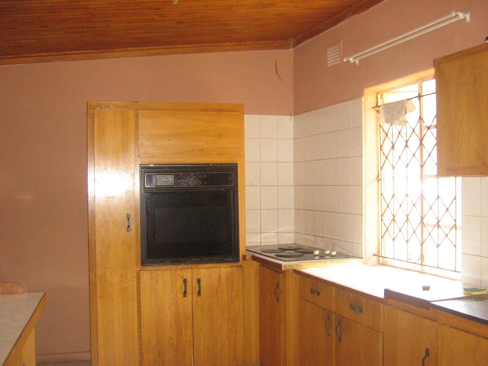 1 Bed Apartment in Polokwane Central photo number 9