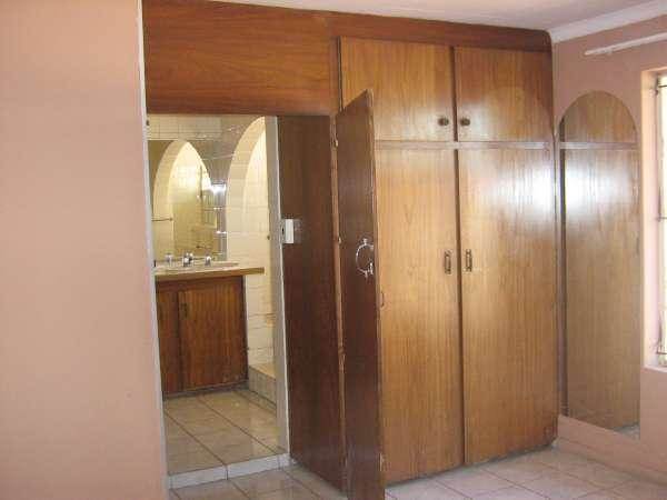 1 Bed Apartment in Polokwane Central photo number 15