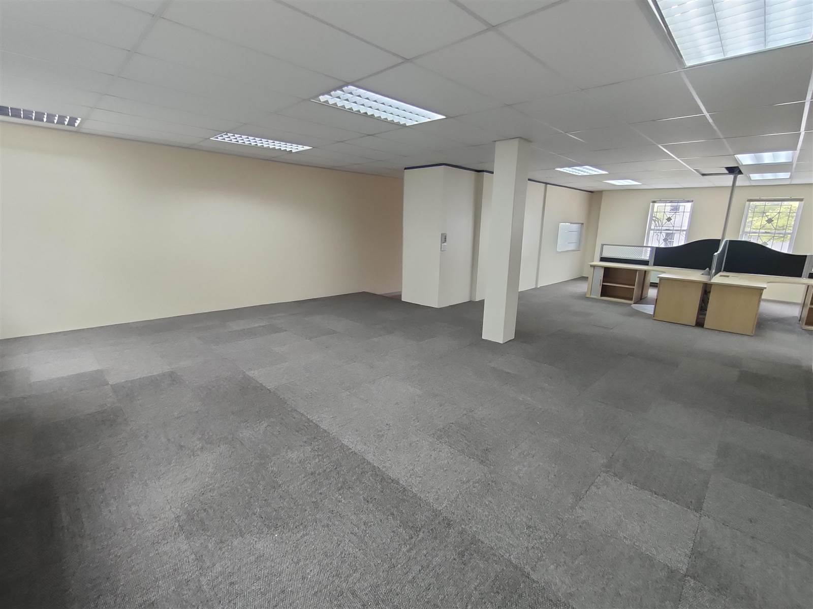 120  m² Commercial space in Bellville Central photo number 7
