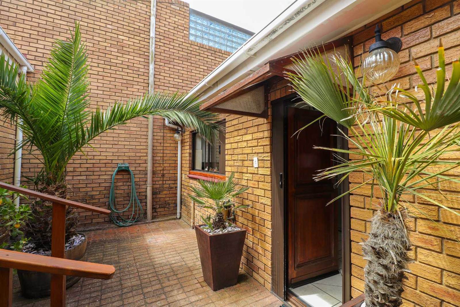 3 Bed Townhouse in Mossel Bay Central photo number 12