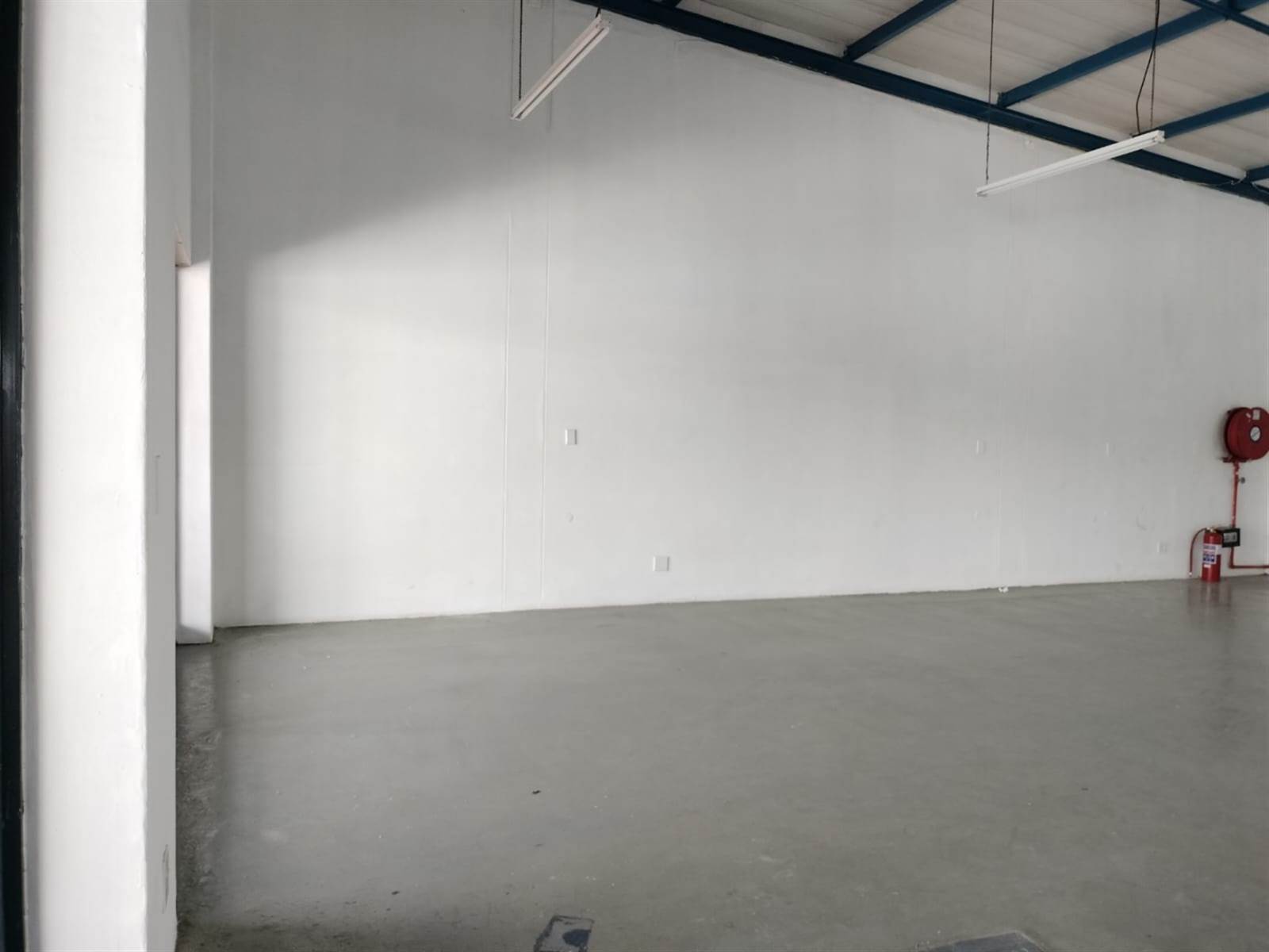 152  m² Commercial space in Bromhof photo number 11