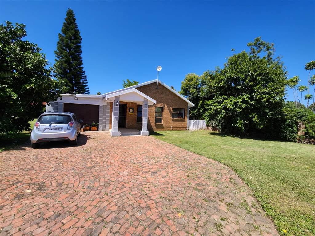 3 Bedroom House 3 Bedroom House