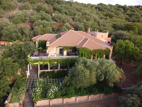 4 ha Smallholding 4 ha Smallholding