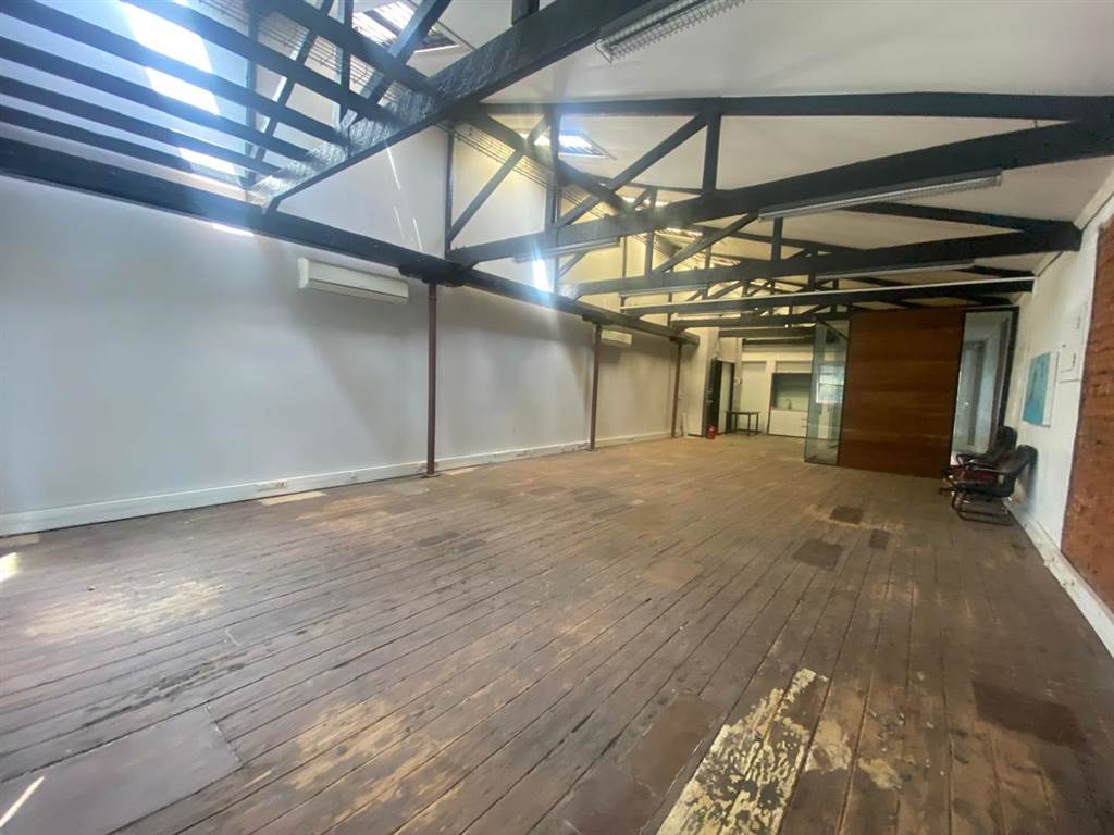 148  m² Commercial space in Bo-Kaap photo number 6