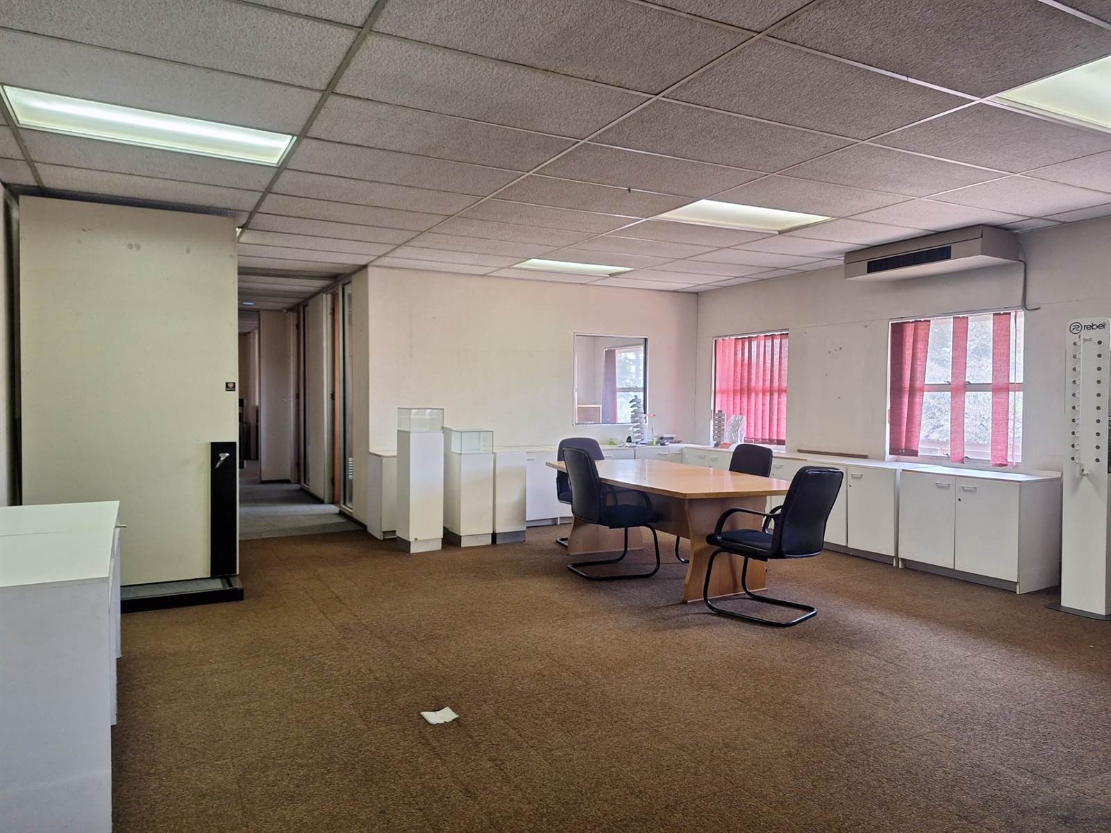 248  m² Office Space in Lyndhurst photo number 8