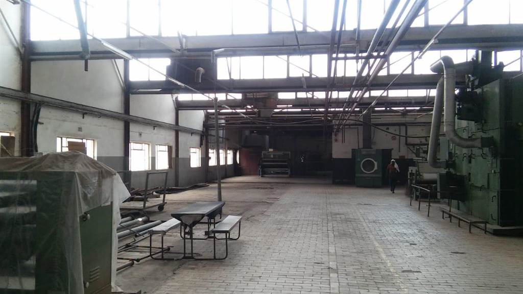 5200  m² Industrial space in Aureus photo number 8