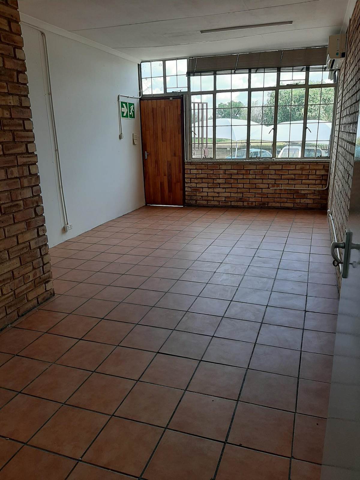 200  m² Commercial space in Krugersdorp Central photo number 7