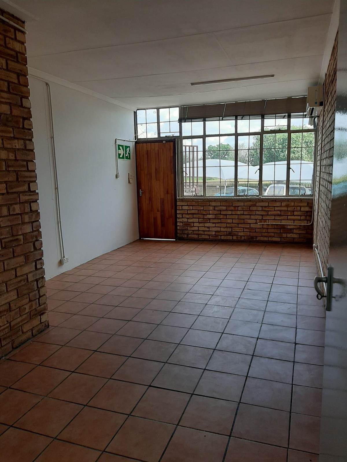 200  m² Commercial space in Krugersdorp Central photo number 8