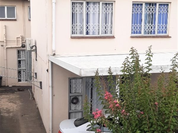 2 Bedroom House 2 Bedroom House
