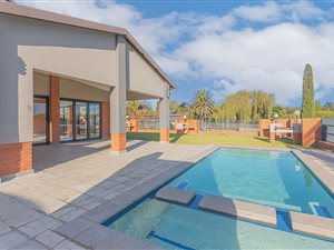 2 Bed Apartment in Sebenza