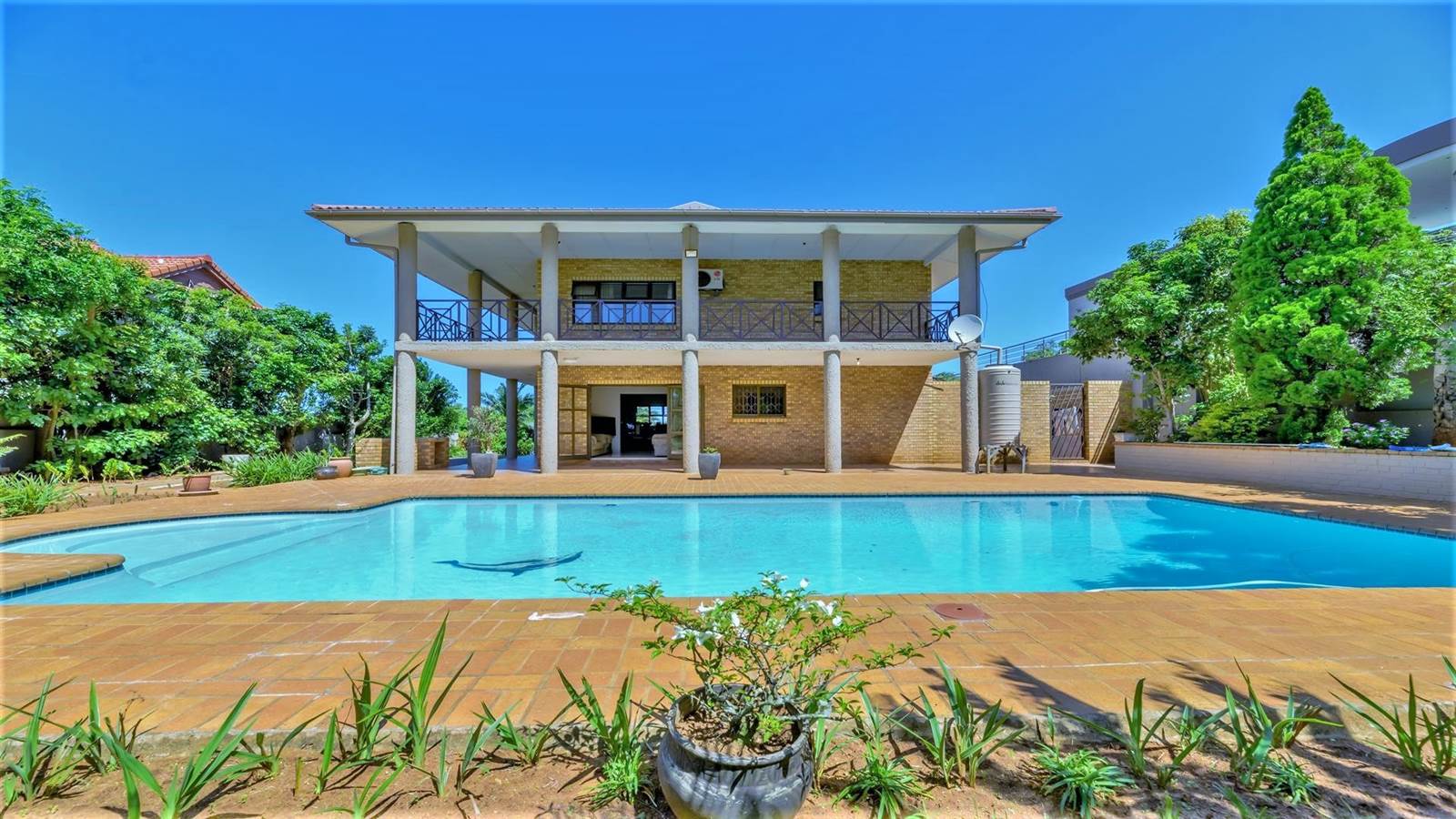 5 Bed House in Ballito photo number 3