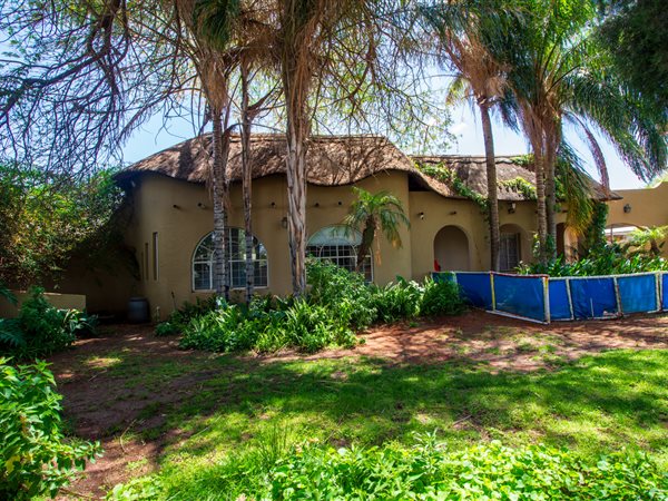 3 Bedroom House 3 Bedroom House