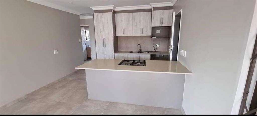 3 Bed House in Secunda photo number 17
