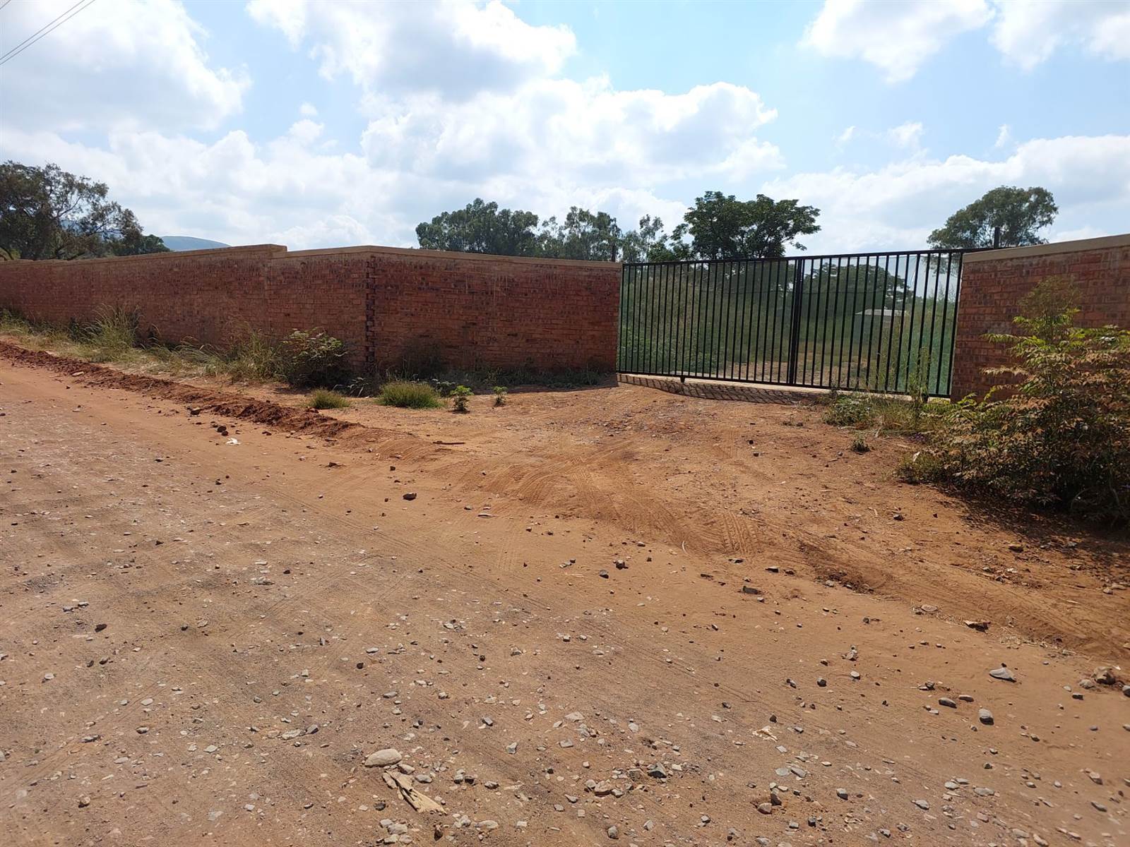 1 ha Land available in Rietfontein photo number 2